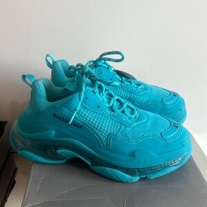Balenciaga triple women’s sneakers size 41